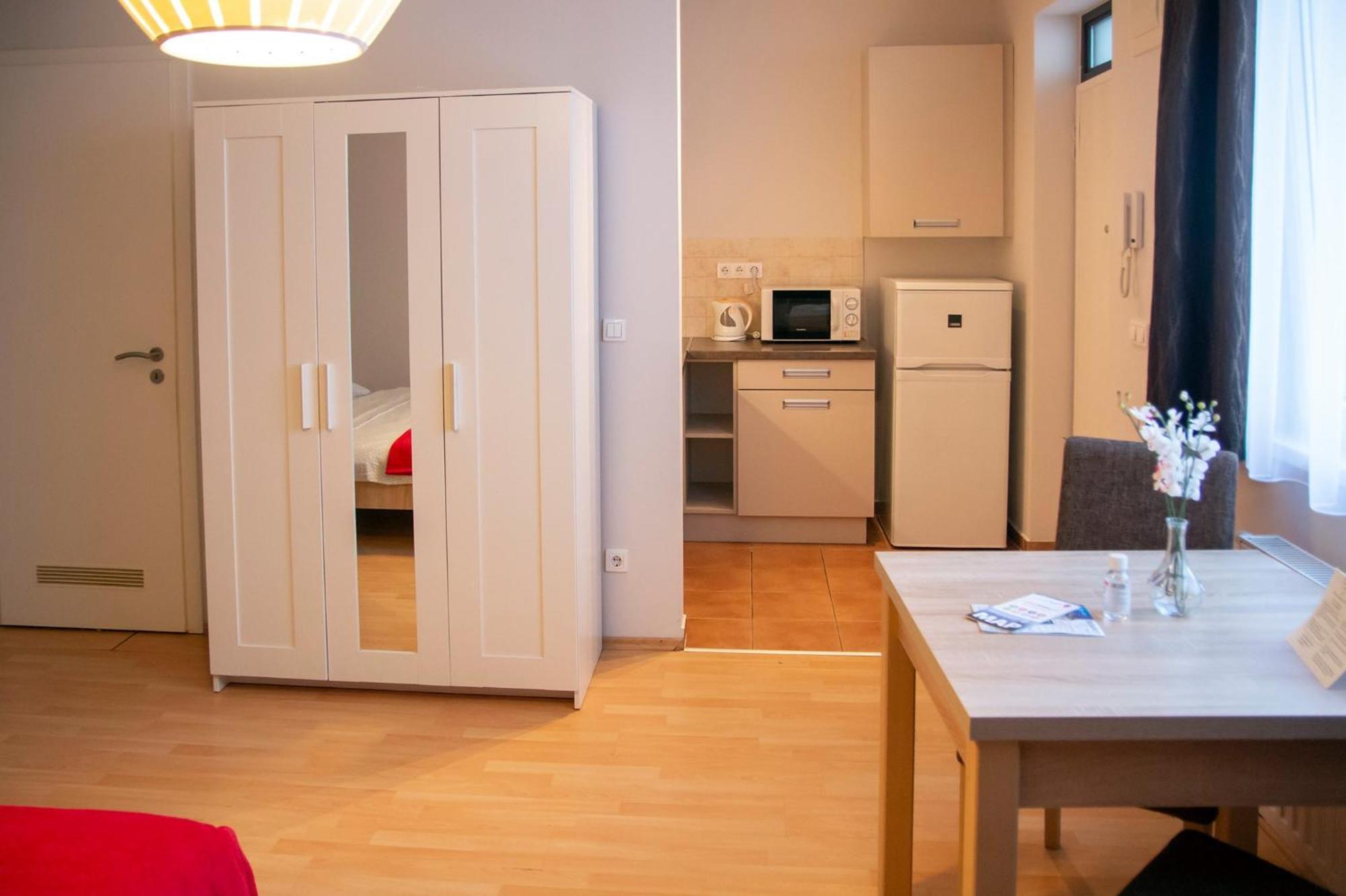 Keleti Studio Apartments Budapest Eksteriør billede